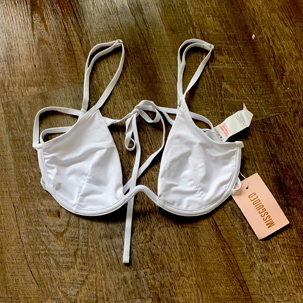 MISSGUIDED Underwired Tie Back Bikini Top